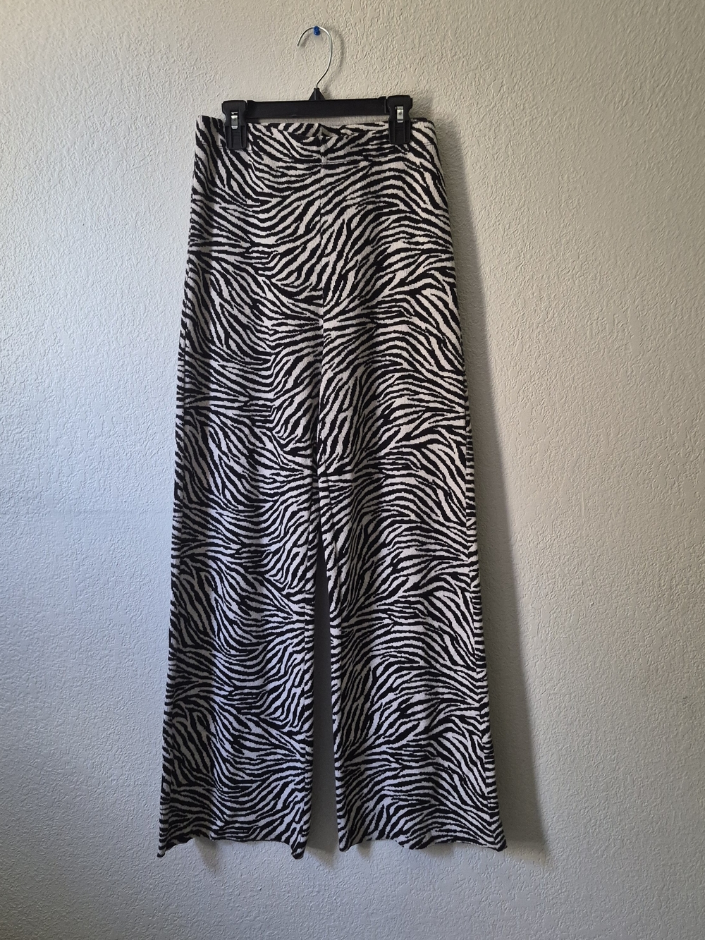 Beige Botany Women's Zebra Print Wide-Leg High rise Pants (Size M) -Cotton blend - Picture 4 of 10